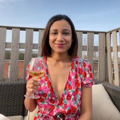 Mélanie ouvre sa petite épicerie pour les Français d'Amsterdam - 06 10 2021 - StereoChic Radio cover