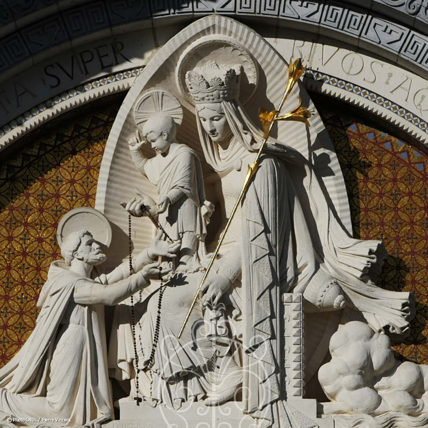 Vivre le mois de Marie avec le Sanctuaire de Lourdes