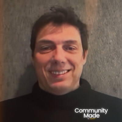 Taïg Khris : de champion du monde à CEO qui réinvente le marché de la téléphonie avec Onoff | E165 cover