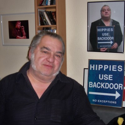 Pierre DOMENGES, directeur artistique de la SMAC La Gespe cover