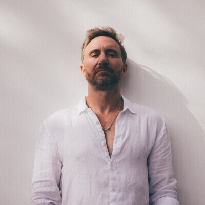 DAVID GUETTA FÊTE AUJOURD’HUI SES 58 ANS cover