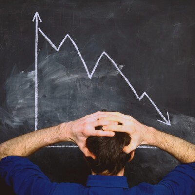 #154 - [Crise Politique] - 3 investissements pour protéger ton épargne cover