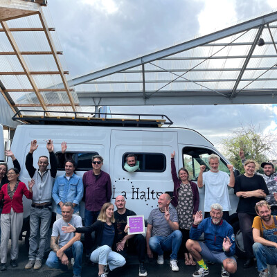 La Halte #1 |  Le Confort Moderne cover