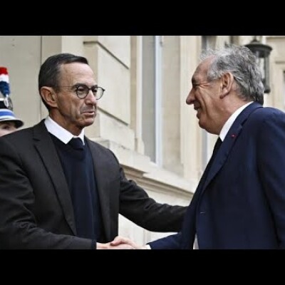 Une première inédite : la France menace de geler l’argent et les biens de 20 dirigeants Algériens cover