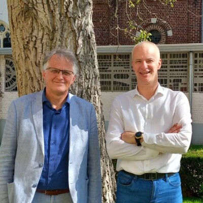 Décryptages : La foi et les sciences sont-elles incompatibles? cover