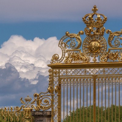 Visitez le Château de Versailles depuis chez vous ! cover