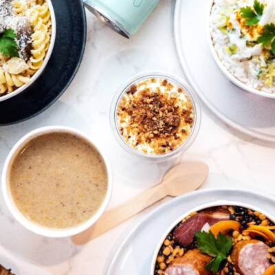 La Famille : livraison au bureau, mais version gourmet ! cover