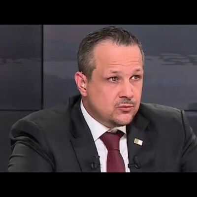 Mehdi Ghezzar, le gourou secret des influenceurs supporters du Régime Algérien en France cover