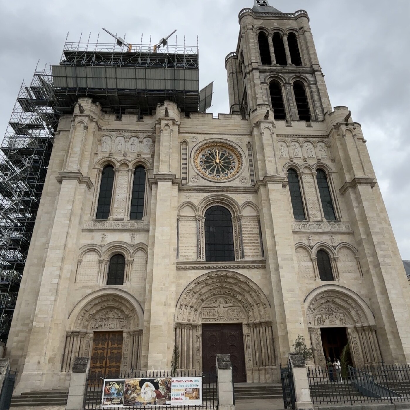 Au coeur du chantier : la restauration ouverte au public de la tour et la flèche de la basilique Saint-Denis episode artwork