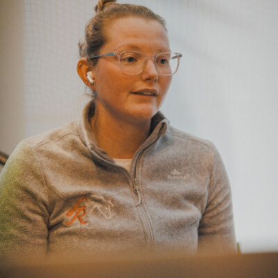 🎙️ Interview • Laurie Renotte — masseuse équin, le bienfait des massages cover