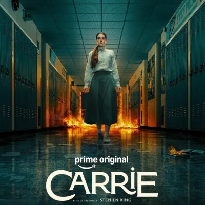 Dans les news de la SF et de la fantasy du 9 octobre, il y a Carrie, American Horror Story 13 et la science-fiction d'Espace Détente ! cover