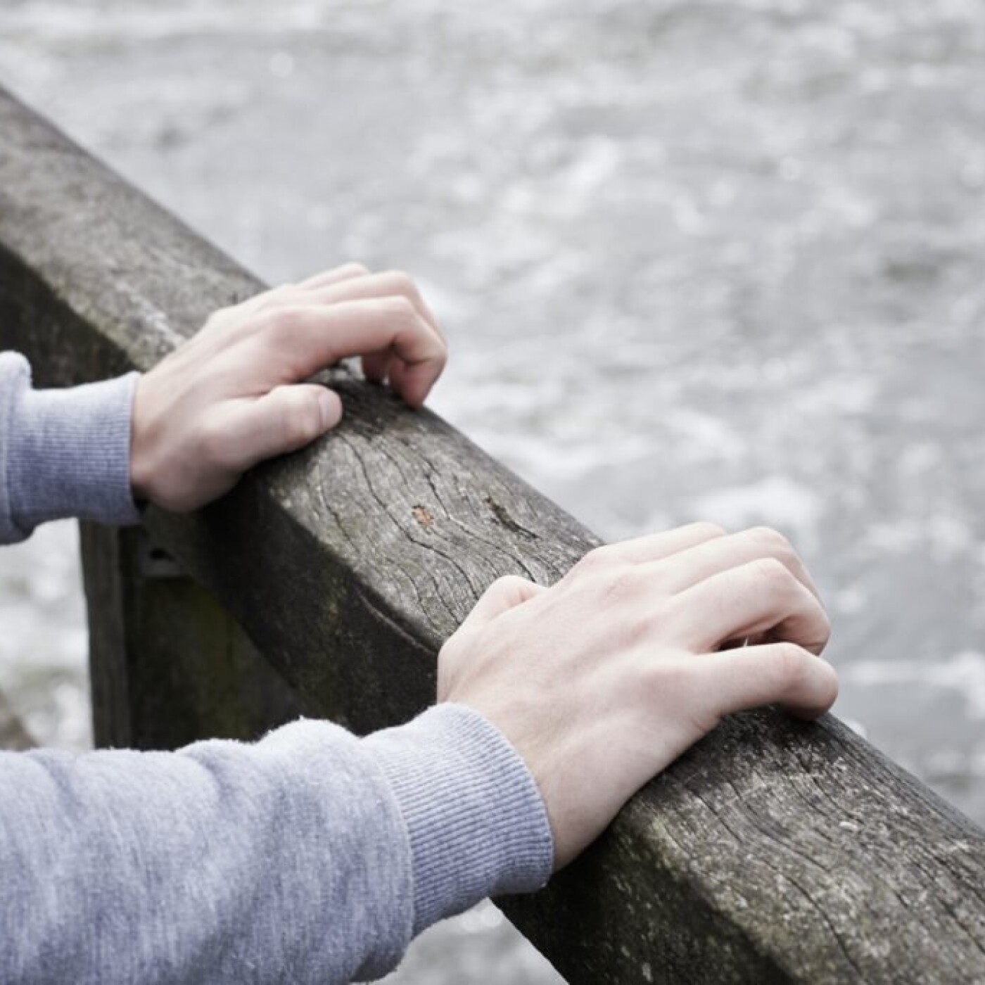 LA PENSEE DU SUICIDE