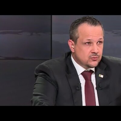 Mehdi Ghezzar, le rêve d'être Président en Algérie avec le soutien du mécène de l'armée Israélienne cover