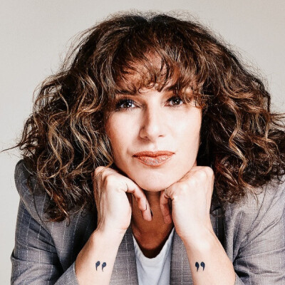 Anne Depétrini et son humour s'invitent sur Sanef 107.7 ! cover