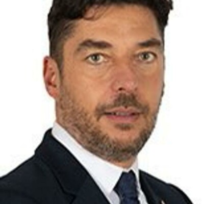 L'entrevue avec le sénateur Ludovic Haye cover