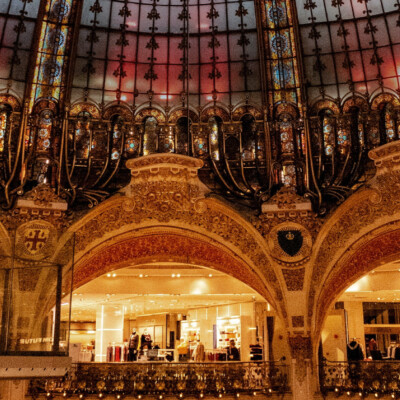 Appel n°32 : la cabine d’essayage des Grands Magasins cover