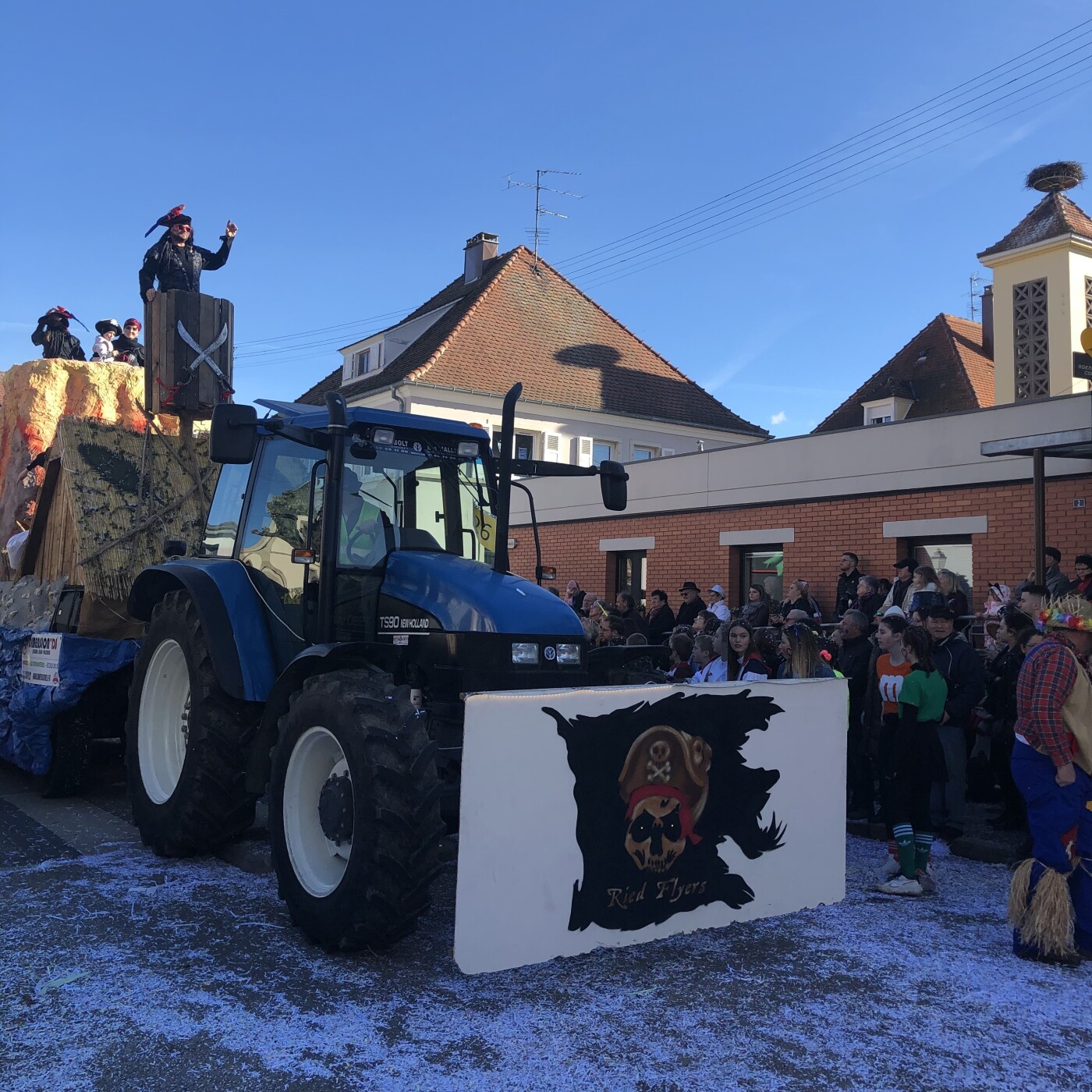 Sundhouse : Bals et cavalcade de carnaval episode artwork