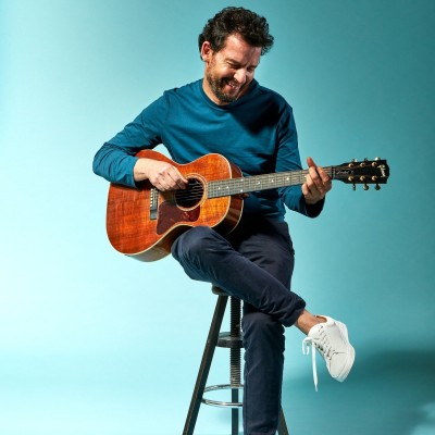 ALEXIS HK | TOUR BUS / NEO TOULOUSE cover