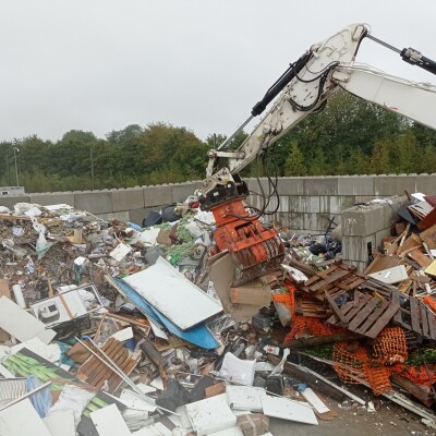 C'est dans l'actu : Rep Bâtiment, des centaines de millions d'euros gâchés ? cover
