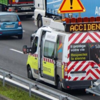 Accident ! Attention à l'effet de curiosité ! cover