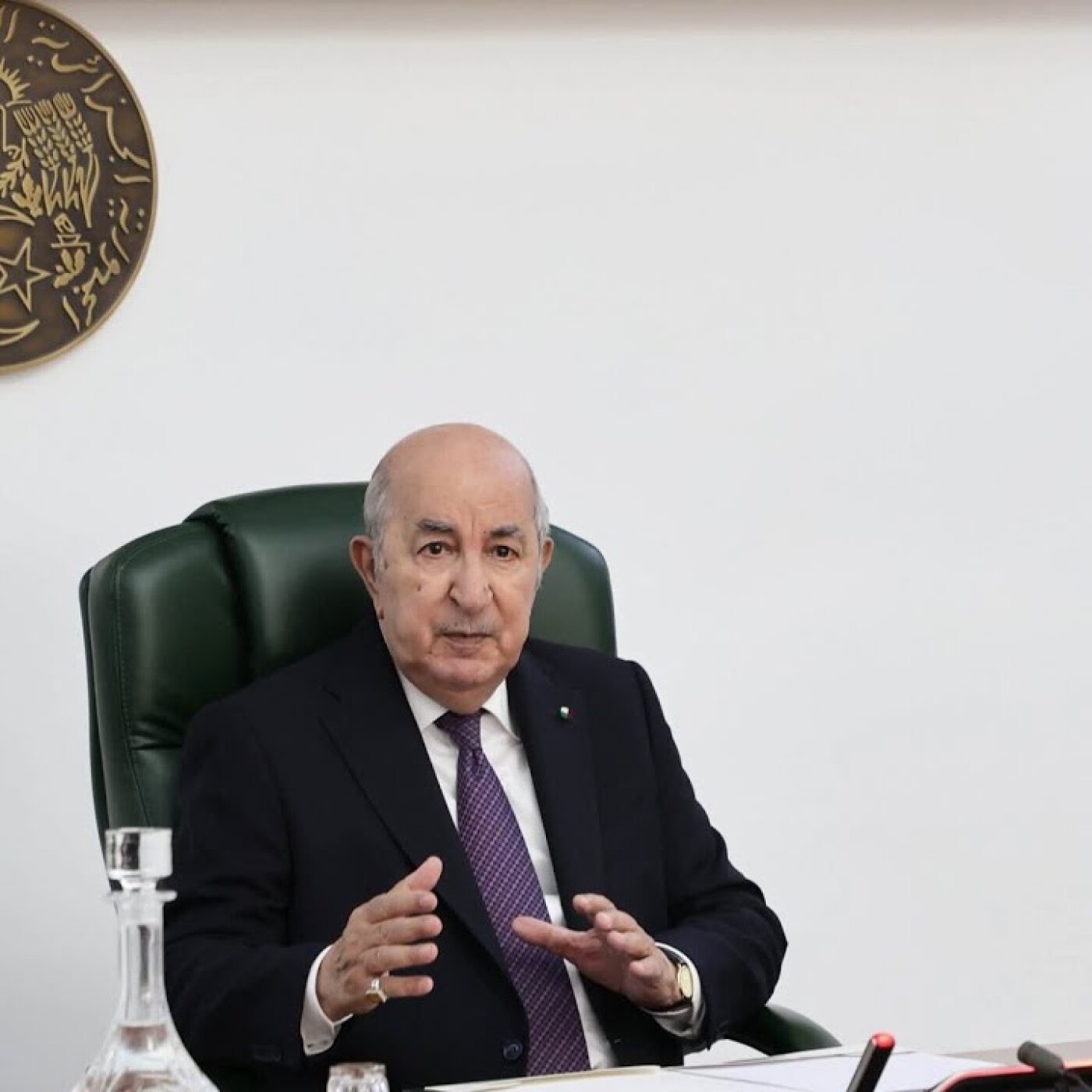 Tebboune reconnaît officiellement que les jeunes Harragas ont fui la persécution en Algérie episode artwork
