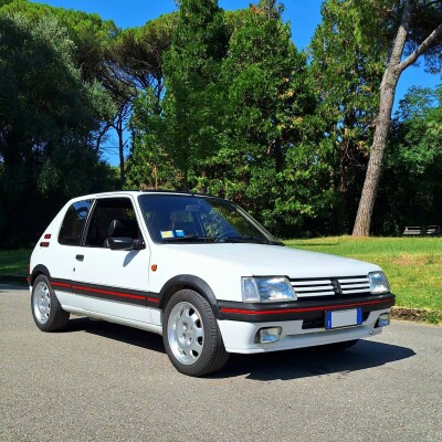 Voitures de plus de 20 ans : encore de bonnes affaires ? cover