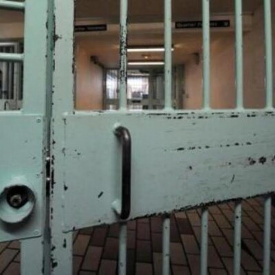 Ils ont purgé leurs peines, mais ils sont encore en prison : l’injuste sort de Louh, Temmar and CO cover