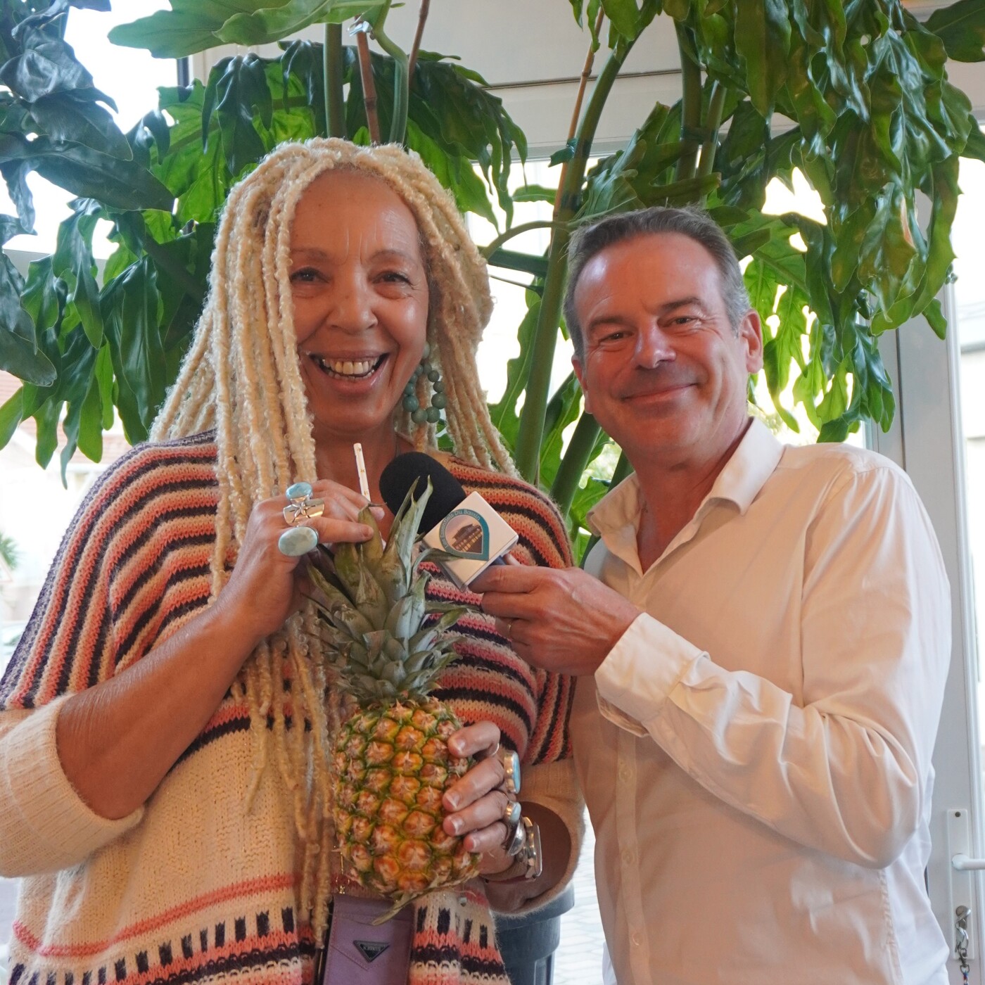 Coco vous propose des cocktails et une cuisine des îles à domicile pour 2 à 60 personnes et des événements comme ce 2 décembre chez Colette episode artwork
