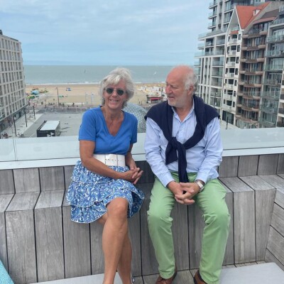 2 - Cent ans de l'Hotel MEMLINC - Laurence Deklerck - Autrice du livre sur les 100 ans du Memlinc cover