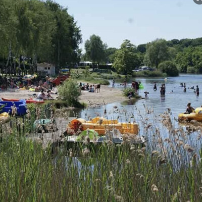 Puttelange-aux-Lacs : étape incontournable sur l'A4 cover