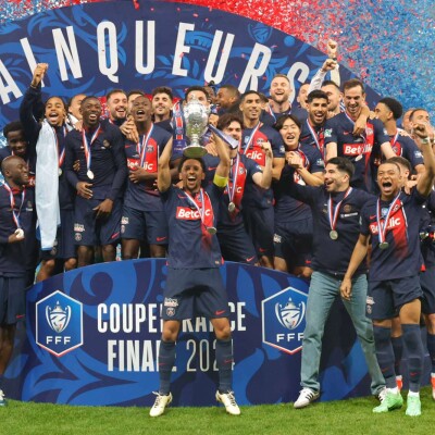 "Une 15ème et un triplé" - Finale Coupe de France OL-PSG cover