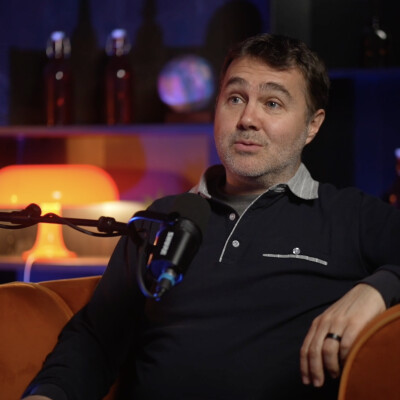 IA, Culture, Stratégie d’Acquisition : ce qui fait vraiment passer un business à l’échelle — avec Frédéric Mazzella (BlaBlaCar, Dift) | E164 cover