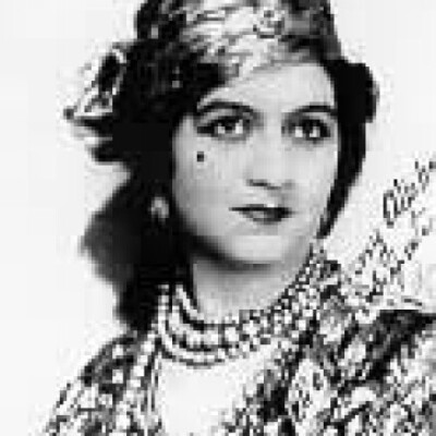 PARIS BIGUINE_Maïotte ALMABY_La plus accomplie des musiciennes antillaises cover