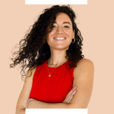 Depuis Houston, Chloe Le Gouche présente son activité de coach pour les femmes expats basées aux USA cover