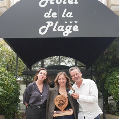 Anne-Claire Foucherot de lHôtel de la plage nous présente l'événement avec les Perles du Bassin et son coup de cœur pour La Belle Affaire cover