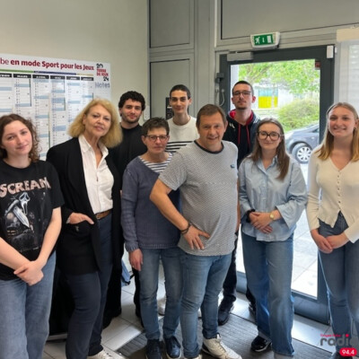 COUP DE POUCE - Une color run pour les malades du cancer cover