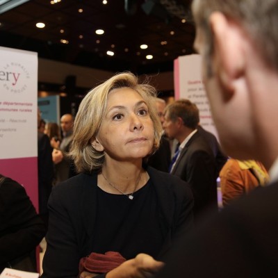 Grève : "25.000 places supplémentaires en bus et cars" cover