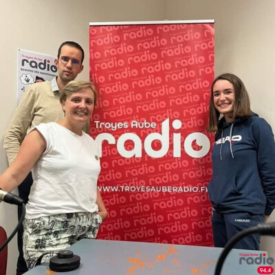 COUP DE POUCE - Un tournoi de padel pour Octobre Rose cover