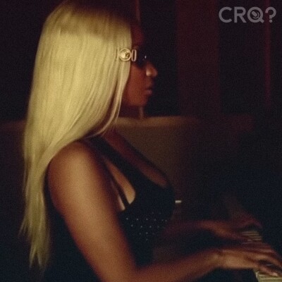 Up In Flames de Nicki Minaj - CRQ en 2012 ? cover