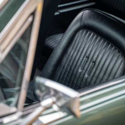 #72 SYE : réussir le pari du néo-vintage, les codes de l'automobile en plus. Arnaud Pézeron nous raconte. cover