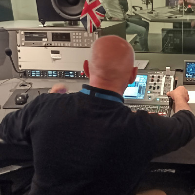 Bertrand Vigier, technicien du son - les métiers du parlement cover