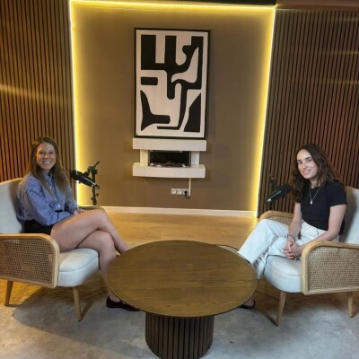 Episodio #13: Helena Martín, cofundadora de Cortado - «Todo lo que hacemos en Cortado, lo hacemos con el corazón». cover