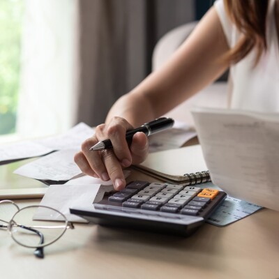 Impôts : faut‑il passer aux frais réels ? cover