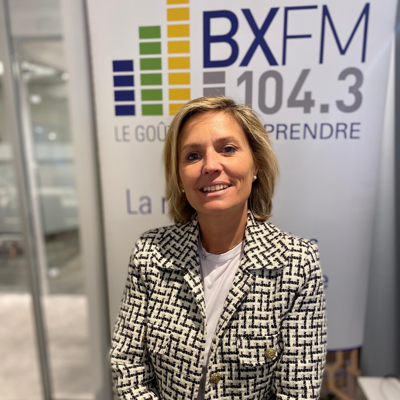 BXFM 104.3 || 100% Bruxelles || 100% Europe