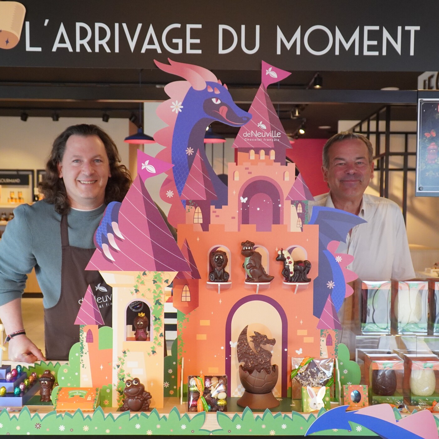 Depuis les Chocolats De Neuville à La Teste, Aurélien Maheut nous décrit sa belle décoration pour Pâques. Il vous propose un jeu concours episode artwork