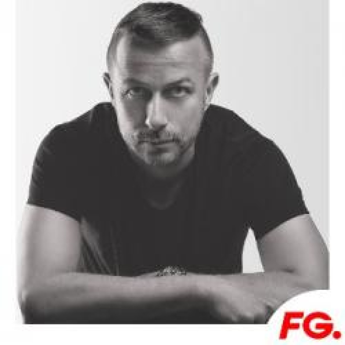 RADIO FG