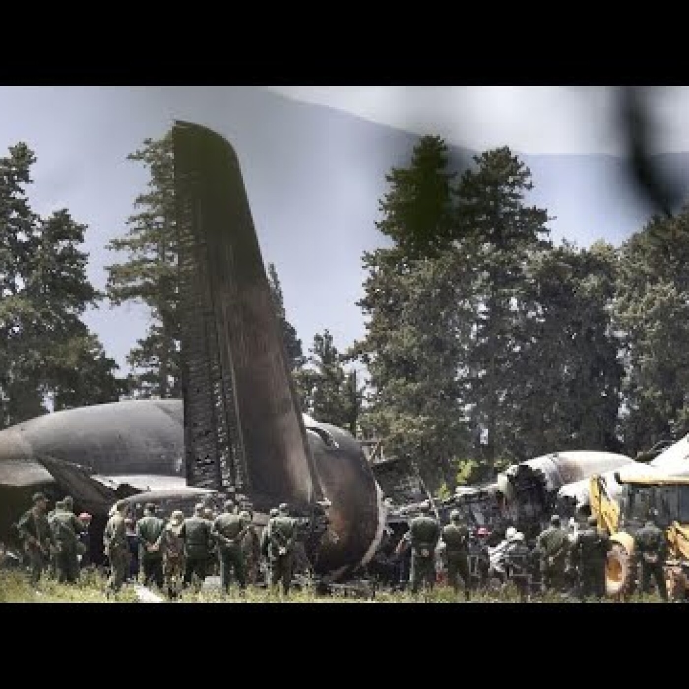 Pourquoi les avions militaires s'écrasent-ils souvent en Algérie ? Enquête sur une série inquiétante episode artwork