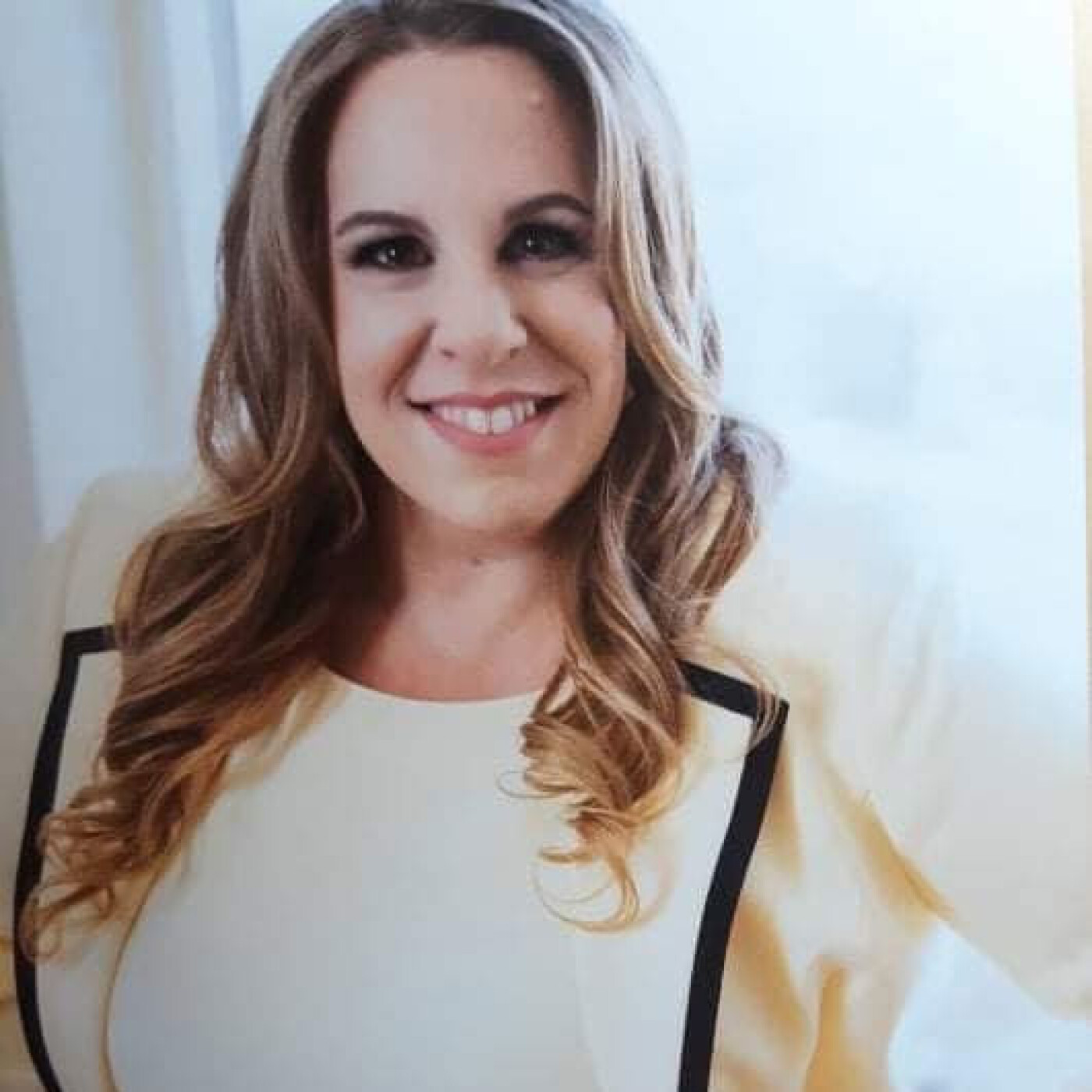 Stories: Unlocking Success: Sara Bradford’s Journey as a Dynamic Consultant