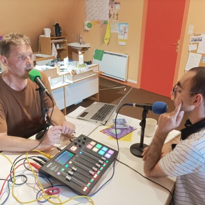 Syphax cuisine Jean sur son métier, à la médiathèque de Verneuil cover