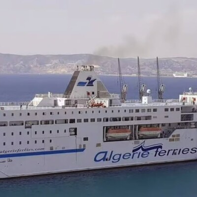 Les militaires au Pouvoir en Algérie feront mieux que les civils ? La catastrophe Algérie Ferries cover